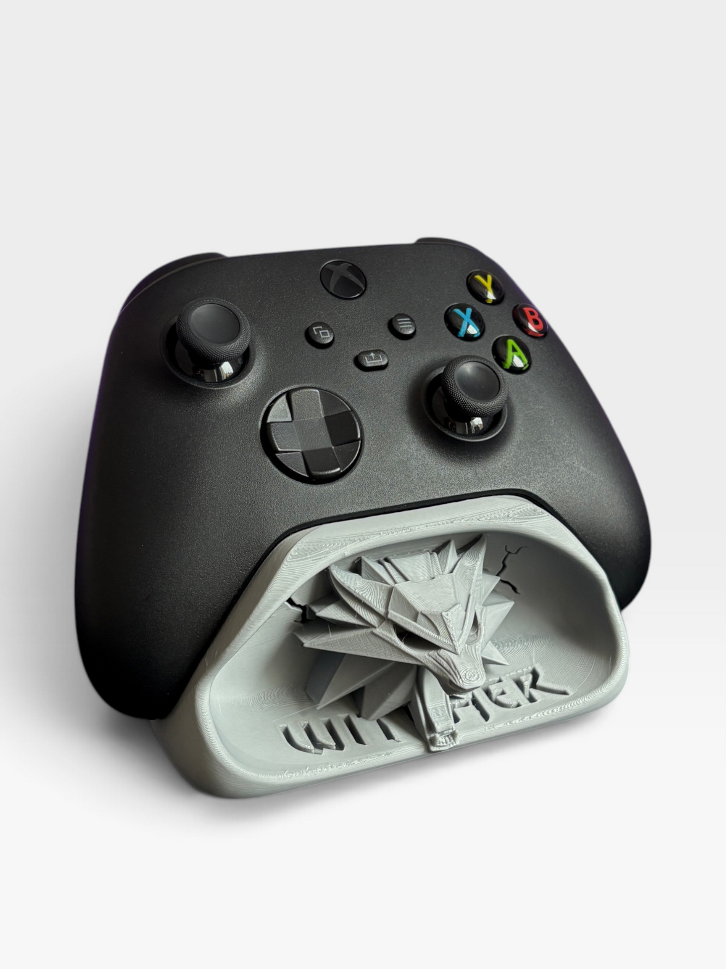 Witcher Wolf Medallion Xbox Controller Stand | Lootport