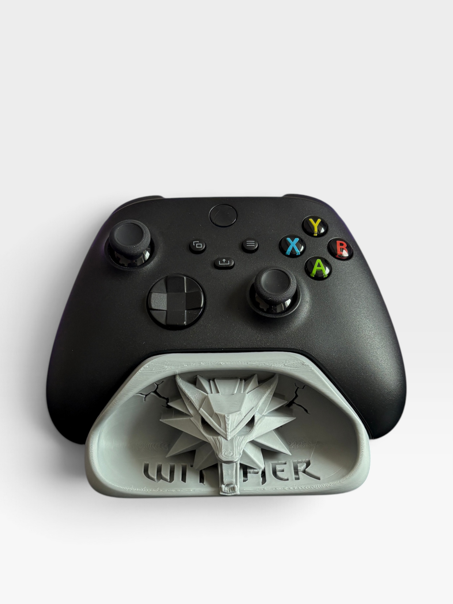 Witcher Wolf Medallion Xbox Controller Stand | Lootport