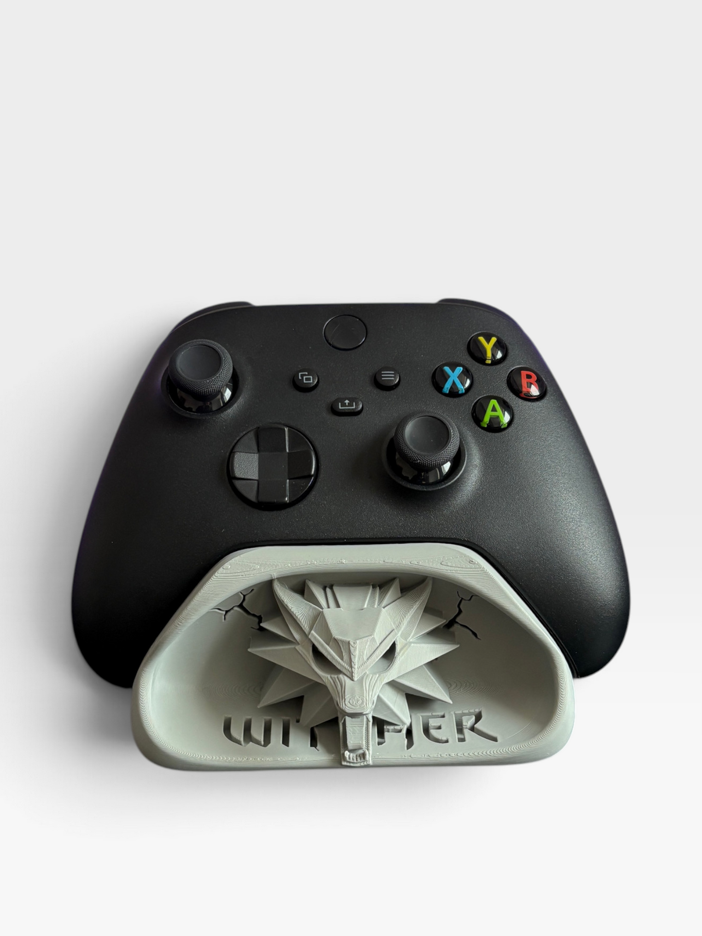 Witcher Wolf Medallion Xbox Controller Stand | Lootport